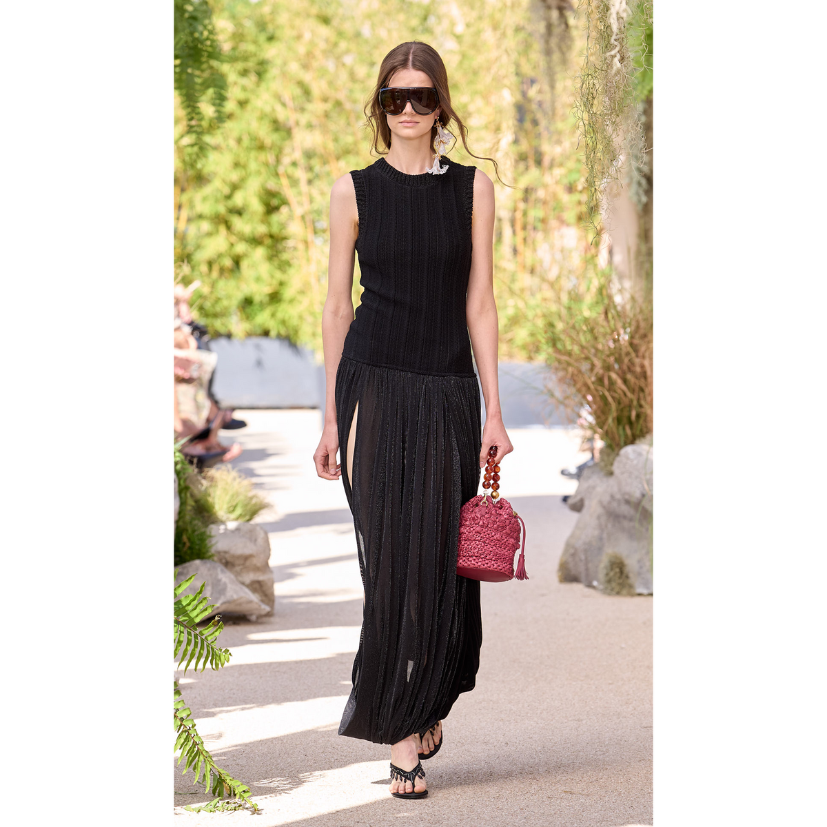 Knit‑Woven Craft‑Spliced Twist‑Knot Structured Sleeveless Dress
