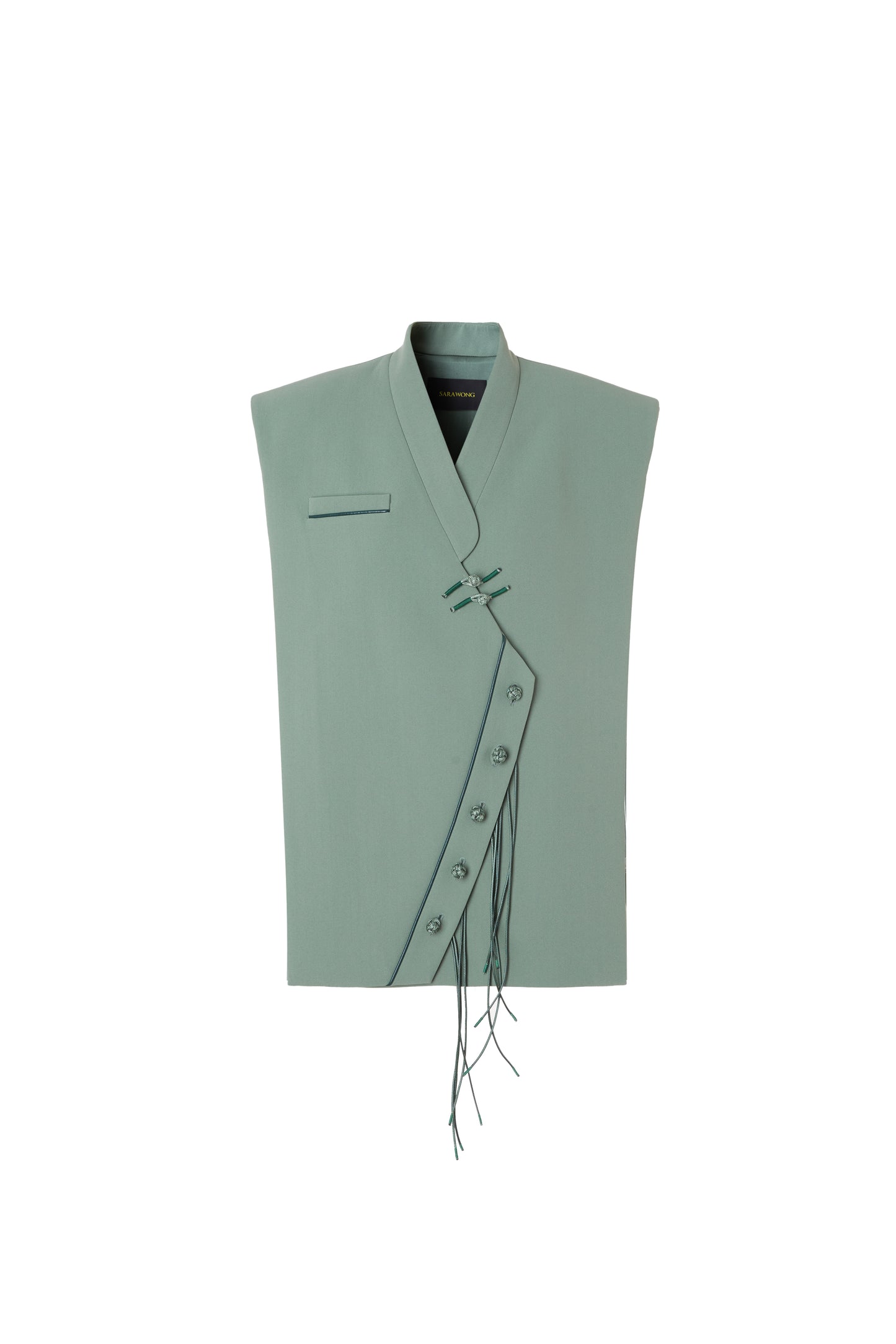 Celadon sleeveless suit with cutaway buttons