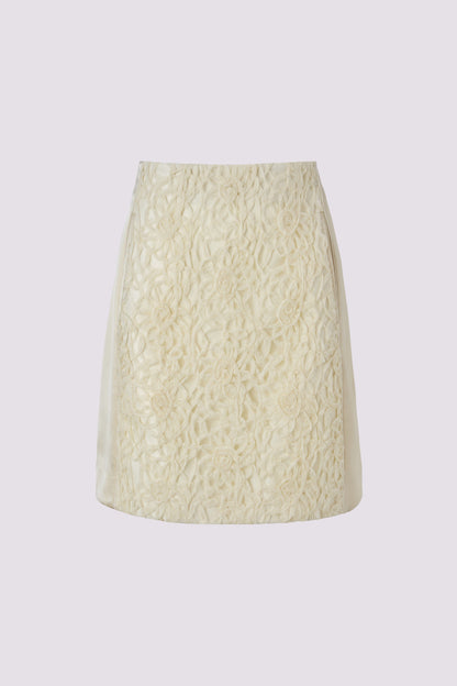 Beige mechanism skirt