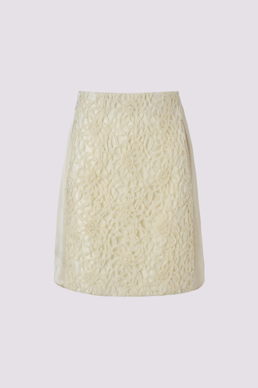 Beige mechanism skirt