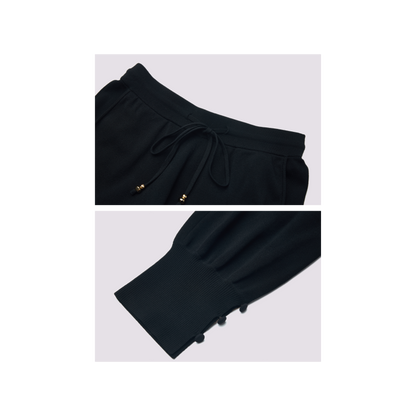 Tight-fitting woolen trousers